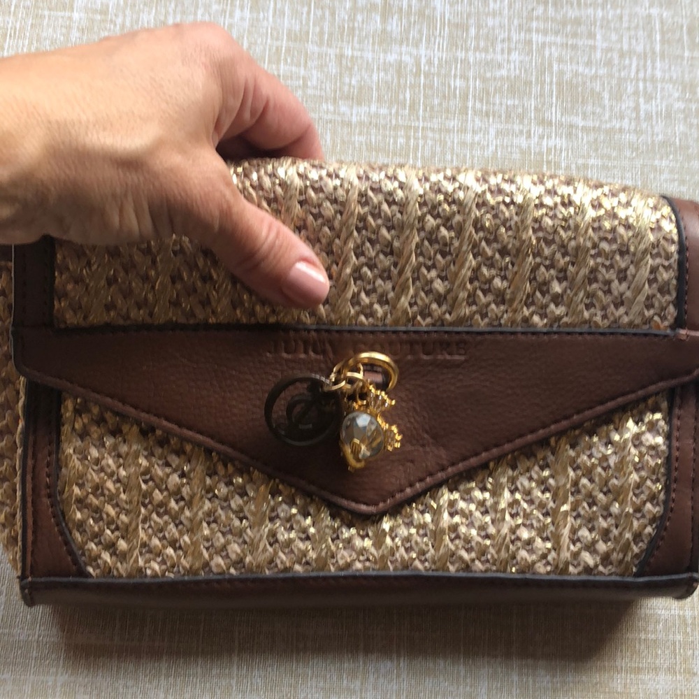 Juicy Couture charm gold metallic brushed clutch. Hot pink inside - Picture 4 of 6